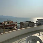 아파트 Sunny Coast *