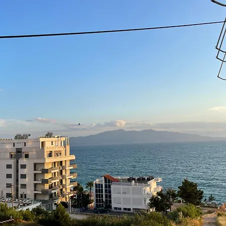 Sunny Coast * Sarandë