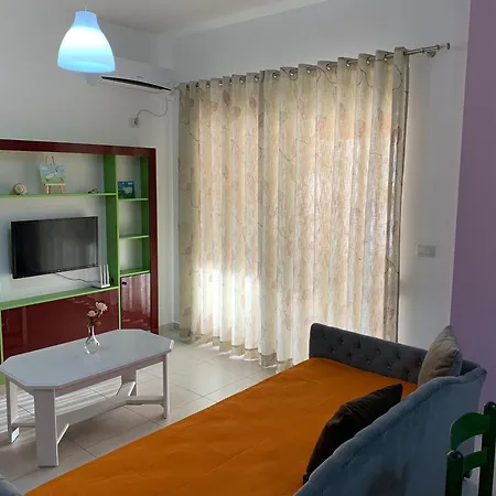 Sunny Coast Apartamento Sarandë