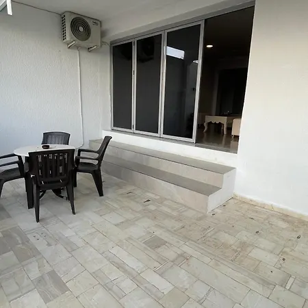 Sunny Coast * Sarandë