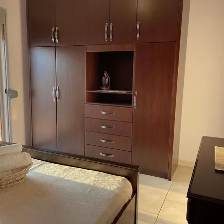 Sunny Coast Sarandë