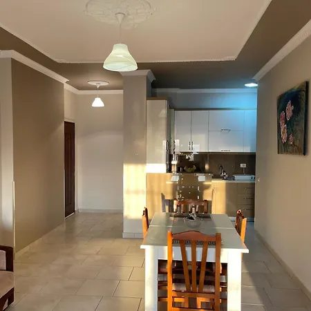 Sunny Coast Apartment Sarandë