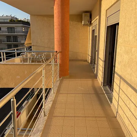 Sunny Coast * Sarandë