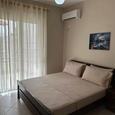 Sunny Coast * Sarandë